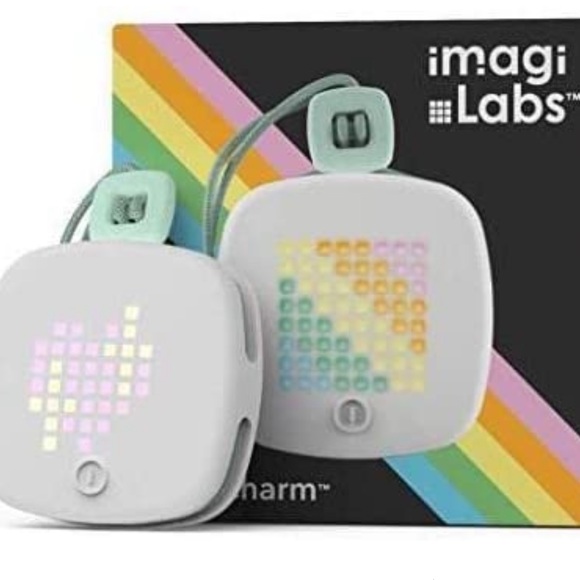 Imagilabs imagiCharm girls learn how to code - wearable on anywhere as keychain - Picture 1 of 9